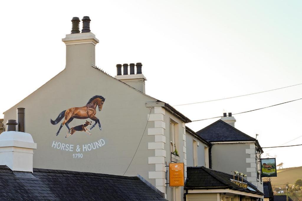 Horse & Hound Hotel Delgany Exterior photo